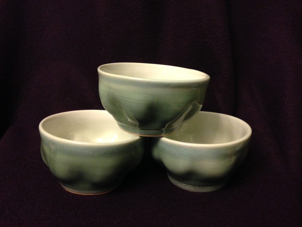 Green nuts and sees bowls