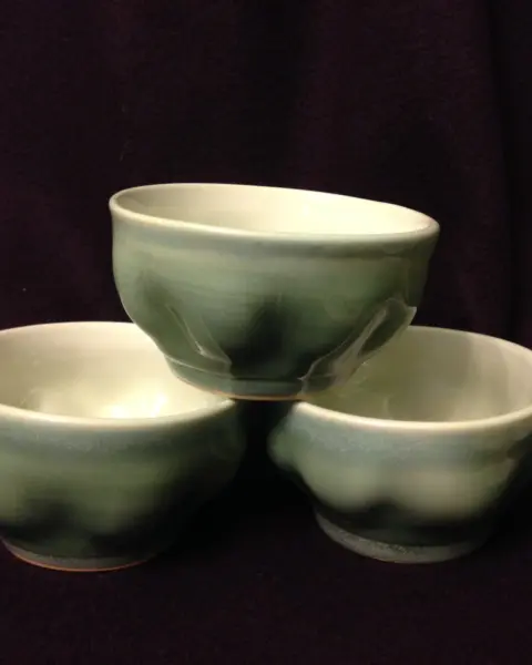 Green nuts and sees bowls