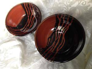 Red and Black bowls